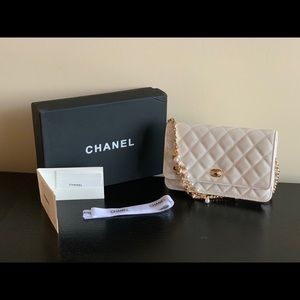 Chanel woc